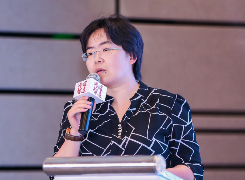 中国建筑科学研究院低碳建筑研究中心主任邓高峰