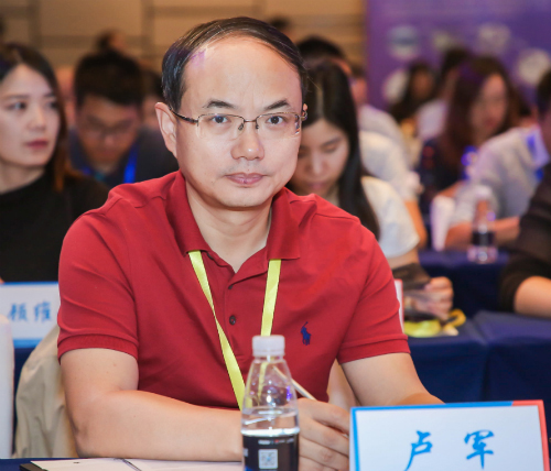重庆市制冷学会理事长<br/>卢军