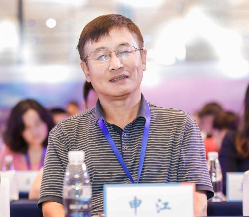 天津商业大学教授<br/>申江